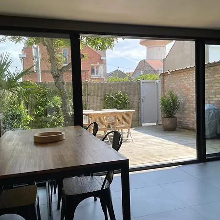 Le 104 Maison Avec Terrasse Proche De La Mer Holiday home Dunkirk