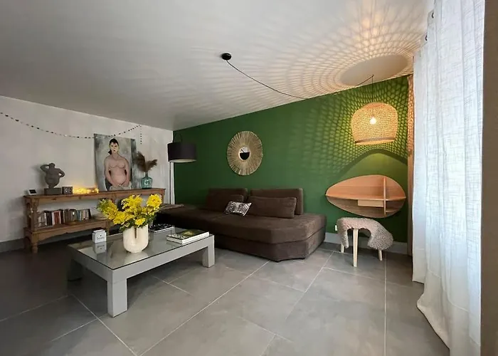 Le 104 Maison Avec Terrasse Proche De La Mer Vakantiehuis