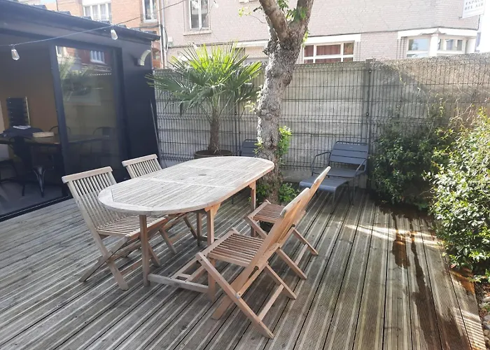 Le 104 Maison Avec Terrasse Proche De La Mer Vakantiehuis *