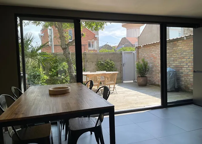 Le 104 Maison Avec Terrasse Proche De La Mer Vakantiehuis Duinkerke