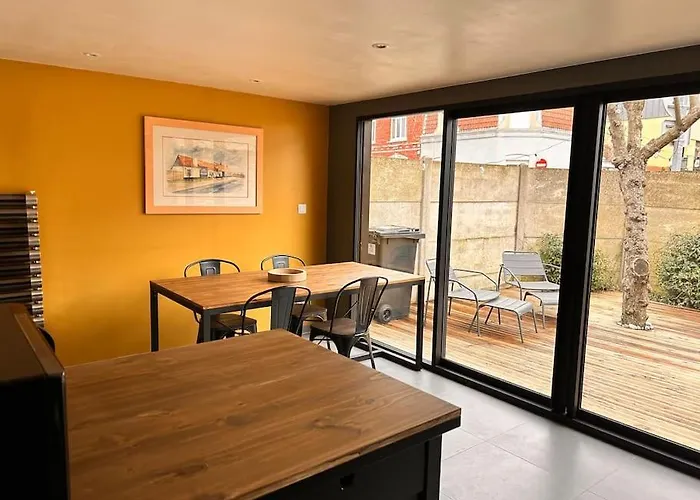 Le 104 Maison Avec Terrasse Proche De La Mer Сasa de vacaciones Dunkirk